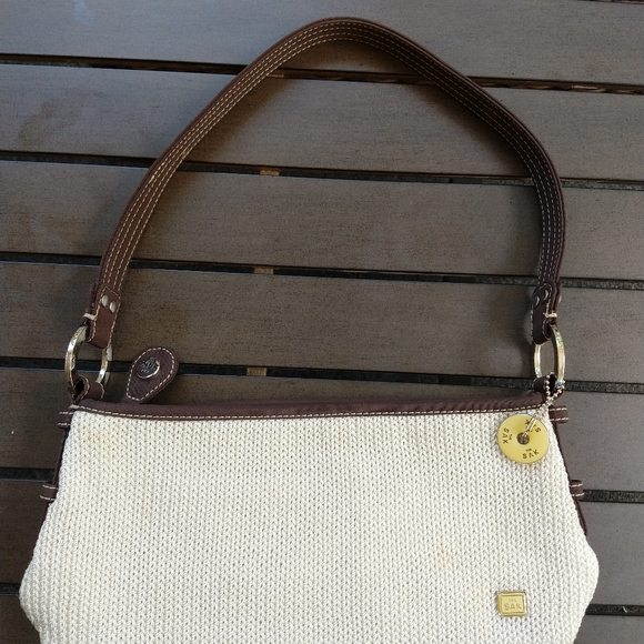 The Sak Handbag - Picture 7 of 9